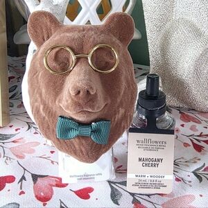 Bath Body Works Brown Bear Wallflower Set